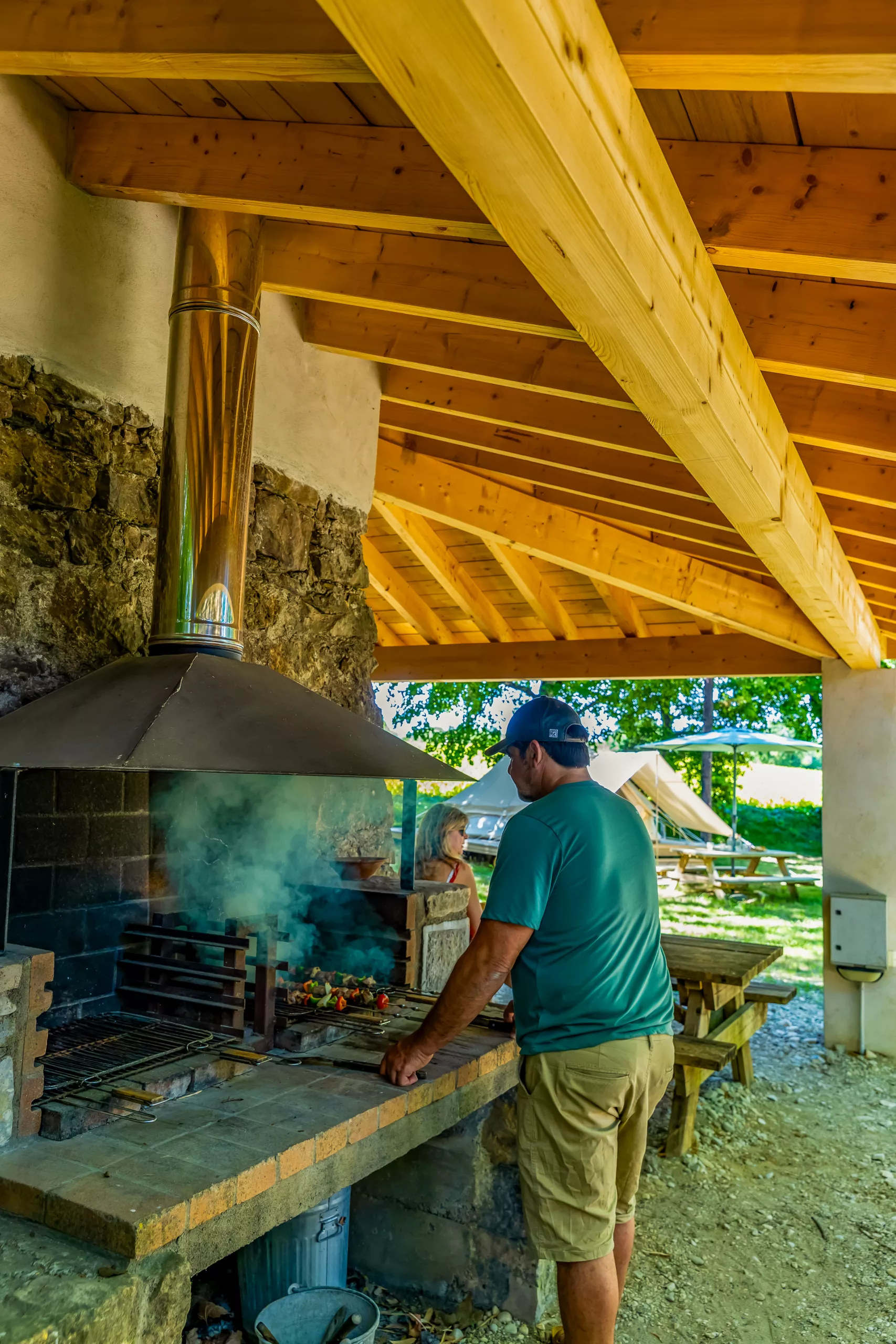 barabecue-camping-et-lodges-de-coucouzac