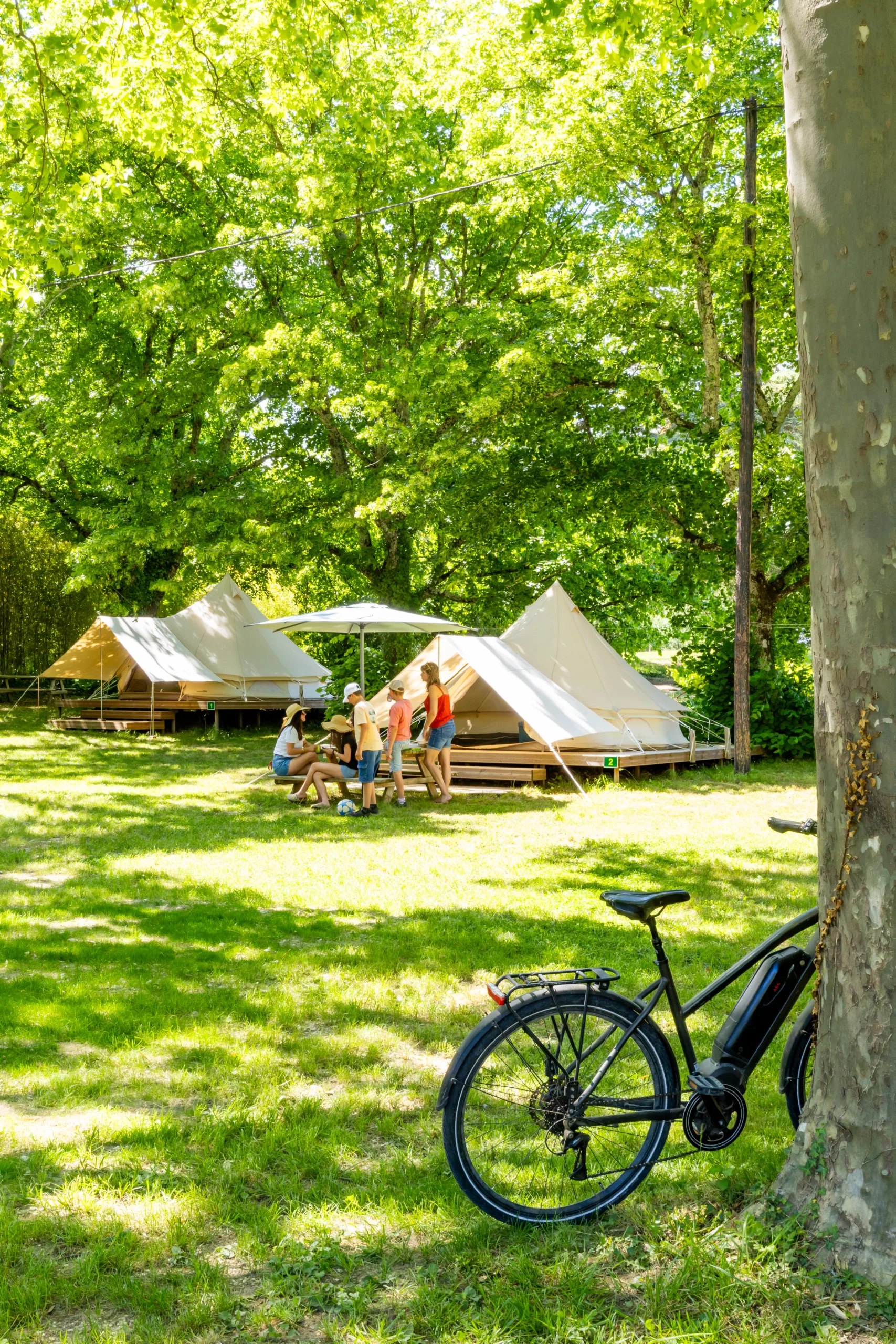 velo-camping-vallon-pont-darc