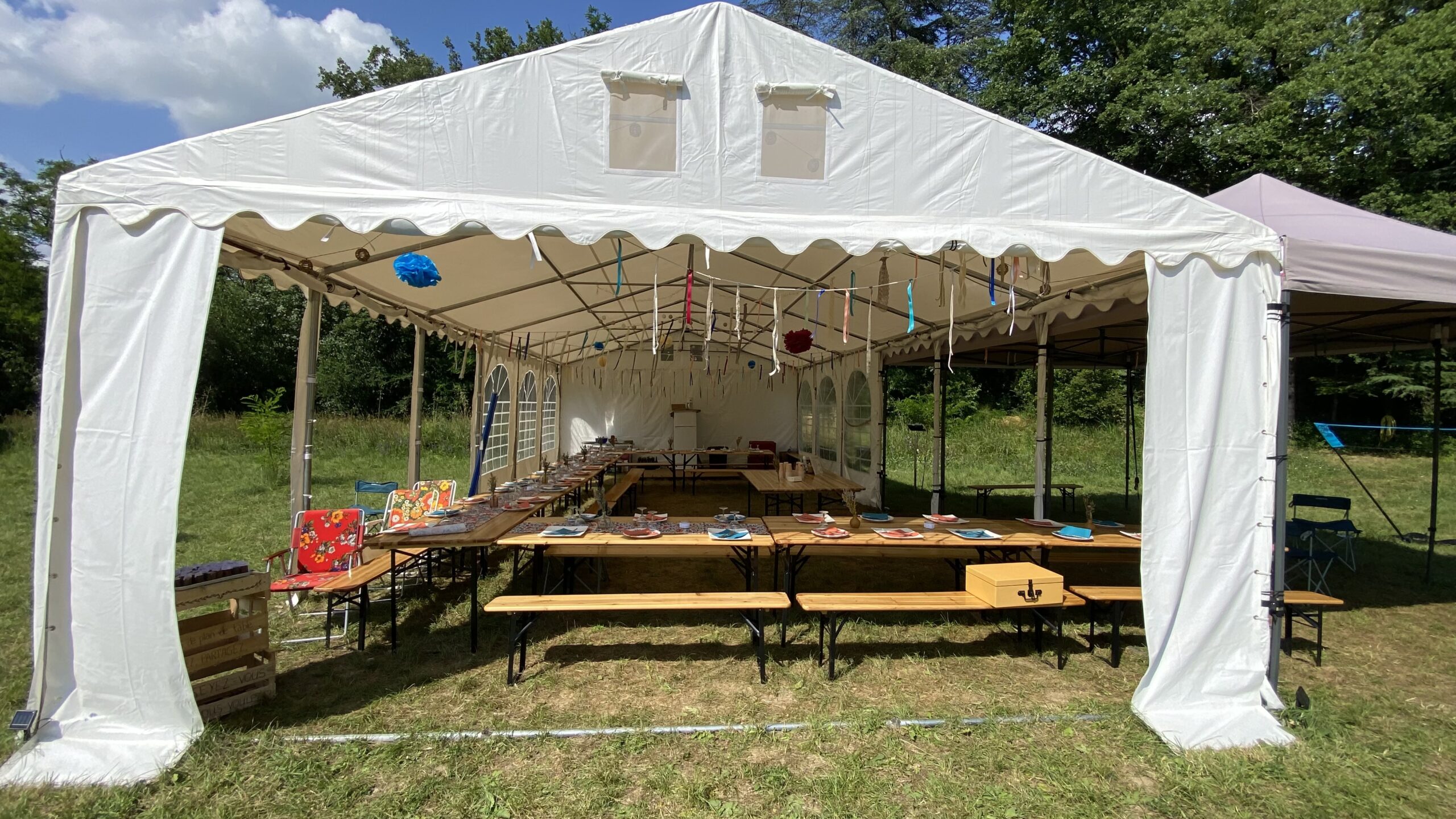 UJTH1124 événement musical au camping et lodges de coucouzac